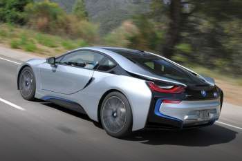 BMW I8 Protonic Black Edition