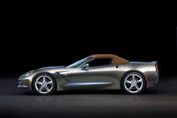 Chevrolet Corvette Stingray Convertible