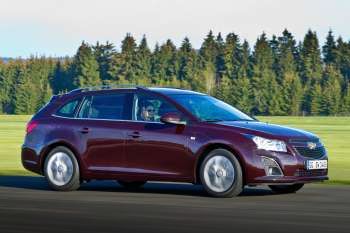 Chevrolet Cruze Stationwagon 1.4T LTZ