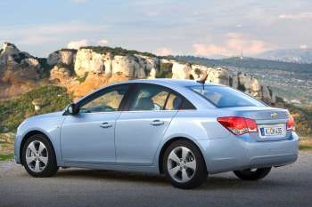 Chevrolet Cruze 1.6 LS