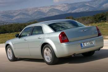 Chrysler 300C HEMI 6.1 V8 SRT8