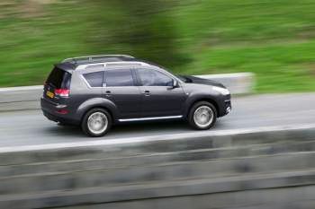 Citroen C-Crosser 2011