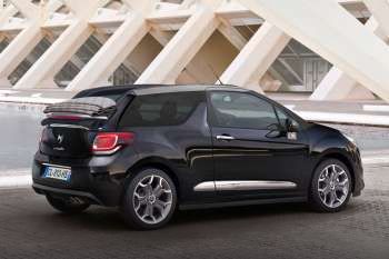 Citroen DS3 Cabrio E-HDi 90 Sport Chic