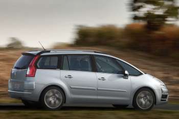 Citroen Grand C4 Picasso HDi 150 Exlusive 7P