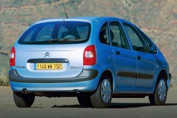 Citroen Xsara Picasso 1.8i 16V Difference