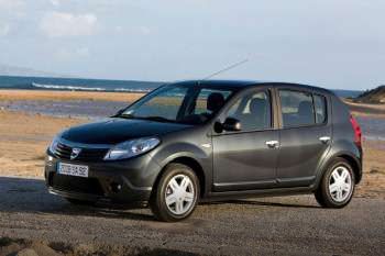 Dacia Sandero 2008