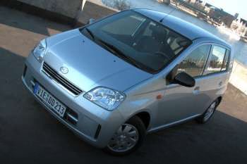 Daihatsu Cuore 2003