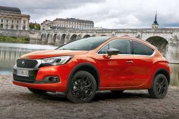 DS DS4 Crossback PureTech 130 Connected Chic Limited Edition