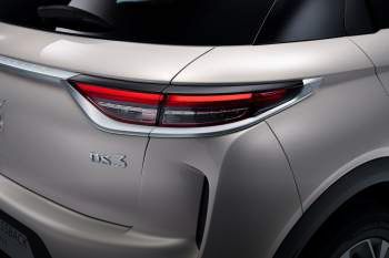 DS DS3 Crossback E-Tense Performance Line