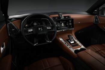 DS DS7 Crossback BlueHDi 180 Performance Line
