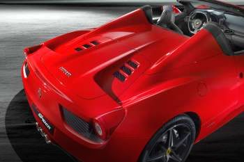 Ferrari 458 Spider HELE