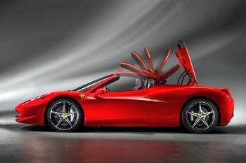 Ferrari 458 Spider HELE