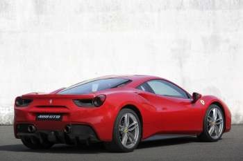 Ferrari 488 2015