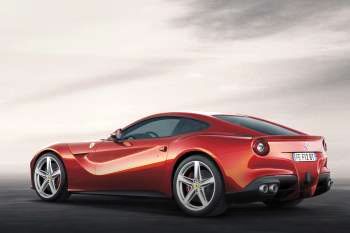 Ferrari F12 2012