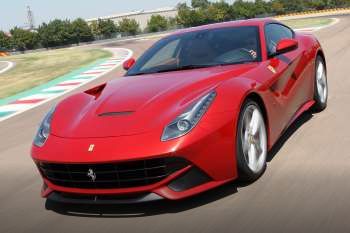 Ferrari F12 Berlinetta HELE