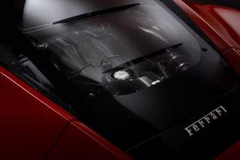 Ferrari F8 2020