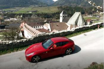 Ferrari FF