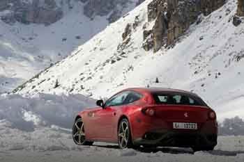 Ferrari GTC4 2016