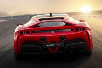 Ferrari SF90 Stradale