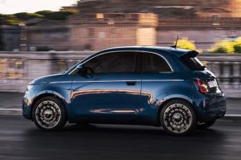 Fiat 500e La Prima