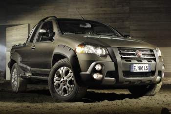 Fiat Strada 2012