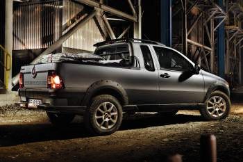 Fiat Strada 2012