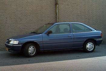 Ford Escort 1.3i Laser