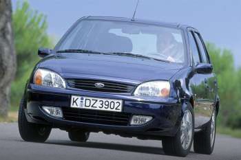 Ford Fiesta 1.4i 16V Ghia