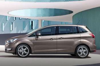 Ford Grand C-MAX 1.5 TDCI 120hp Titanium