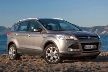 Ford Kuga 1.6 EcoBoost 182hp 4WD Titanium