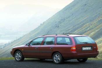 Ford Mondeo Wagon 2.5i V6 GT