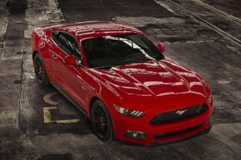 Ford Mustang Fastback GT 5.0 V8