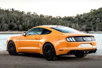 Ford Mustang Fastback GT 5.0 V8