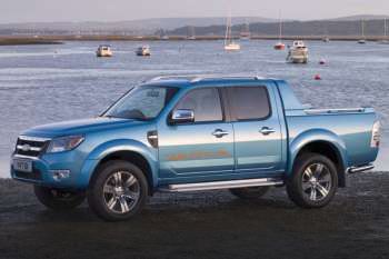 Ford Ranger Double Cab 2.5 TDCi Ambiente