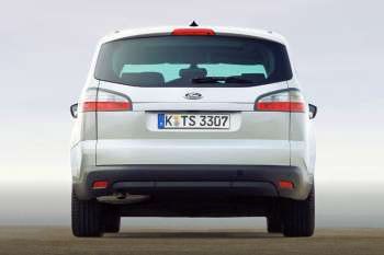 Ford S-MAX 2.0 16v Titanium