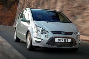 Ford S-MAX 2.0 TDCi 140hp Titanium