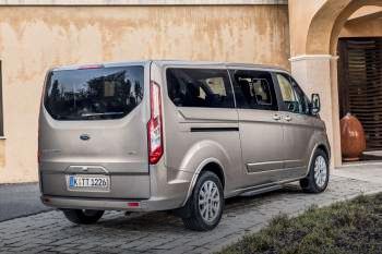 Ford Tourneo Custom L2H1 130hp Titanium