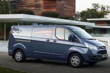 Ford Transit Custom L2H1 290 155hp Limited