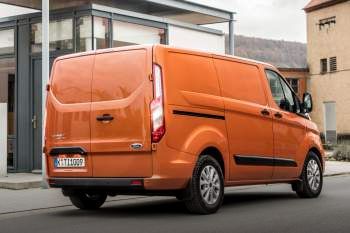 Ford Transit Custom L2H1 340 130hp Ambiente