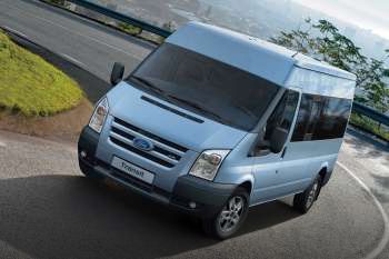 Ford Transit Kombi 300L FWD 2.2 TDCi 100hp Ambiente