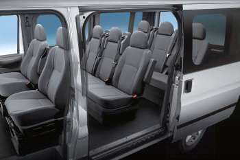 Ford Transit Kombi 300L FWD 2.2 TDCi 100hp Ambiente