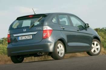 Honda FR-V 2004