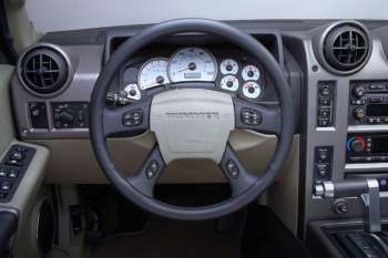 Hummer H2 2004