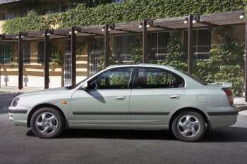 Hyundai Elantra 2003