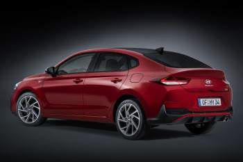 Hyundai I30 Fastback 1.5 T-GDI 48V N Line Sky