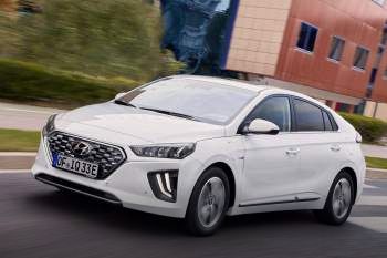 Hyundai Ioniq 1.6 GDI PHEV I-Motion