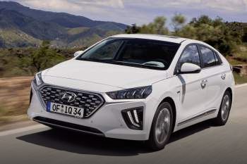 Hyundai Ioniq 1.6 GDI HEV Premium