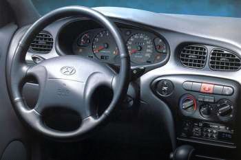 Hyundai Lantra 1998