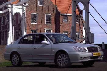 Hyundai Sonata 2001