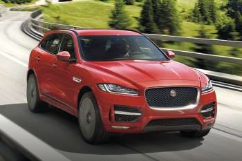 Jaguar F-Pace 2015